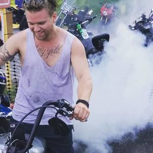 Meet your Posher, Chase