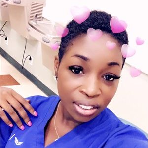 Meet your Posher, Kendra