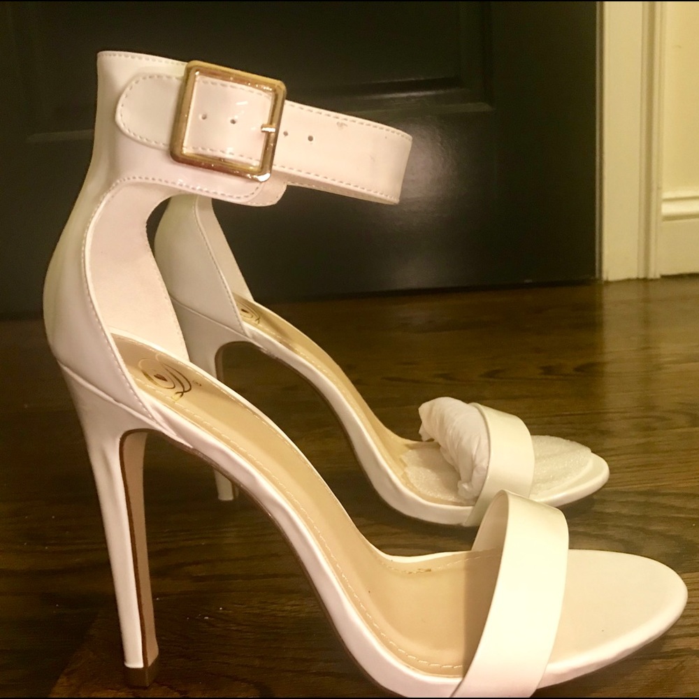 White Out Sandal