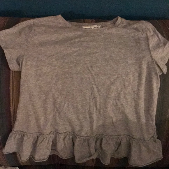 Abercrombie and Fitch Ruffle Tee - Picture 1 of 3