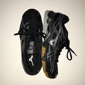 Women’s Mizuno Wave Bolt 4 Volleyball Shoes