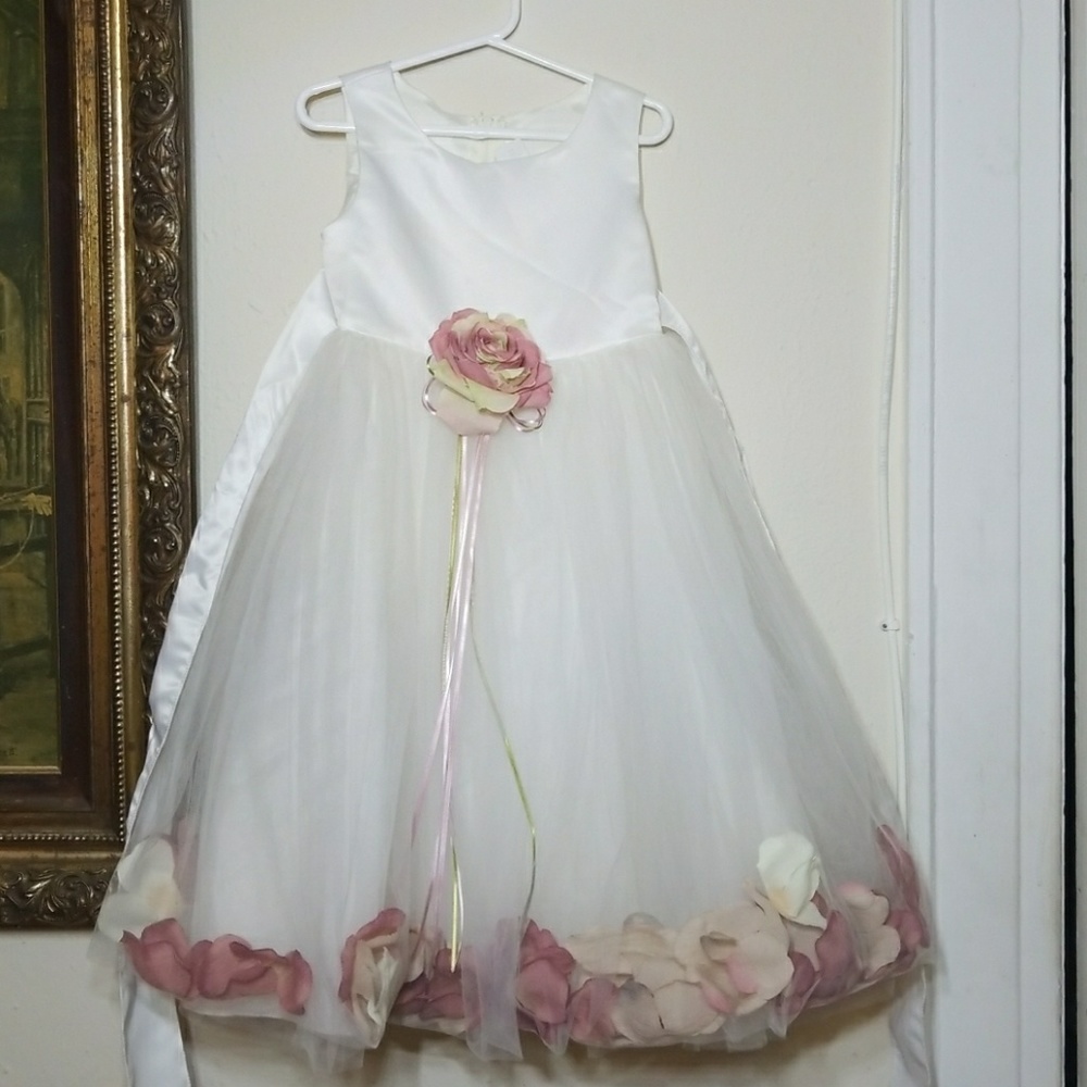 Floral Long Elegant White Pink Dress Size 3-4T