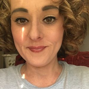 Meet your Posher, Trina