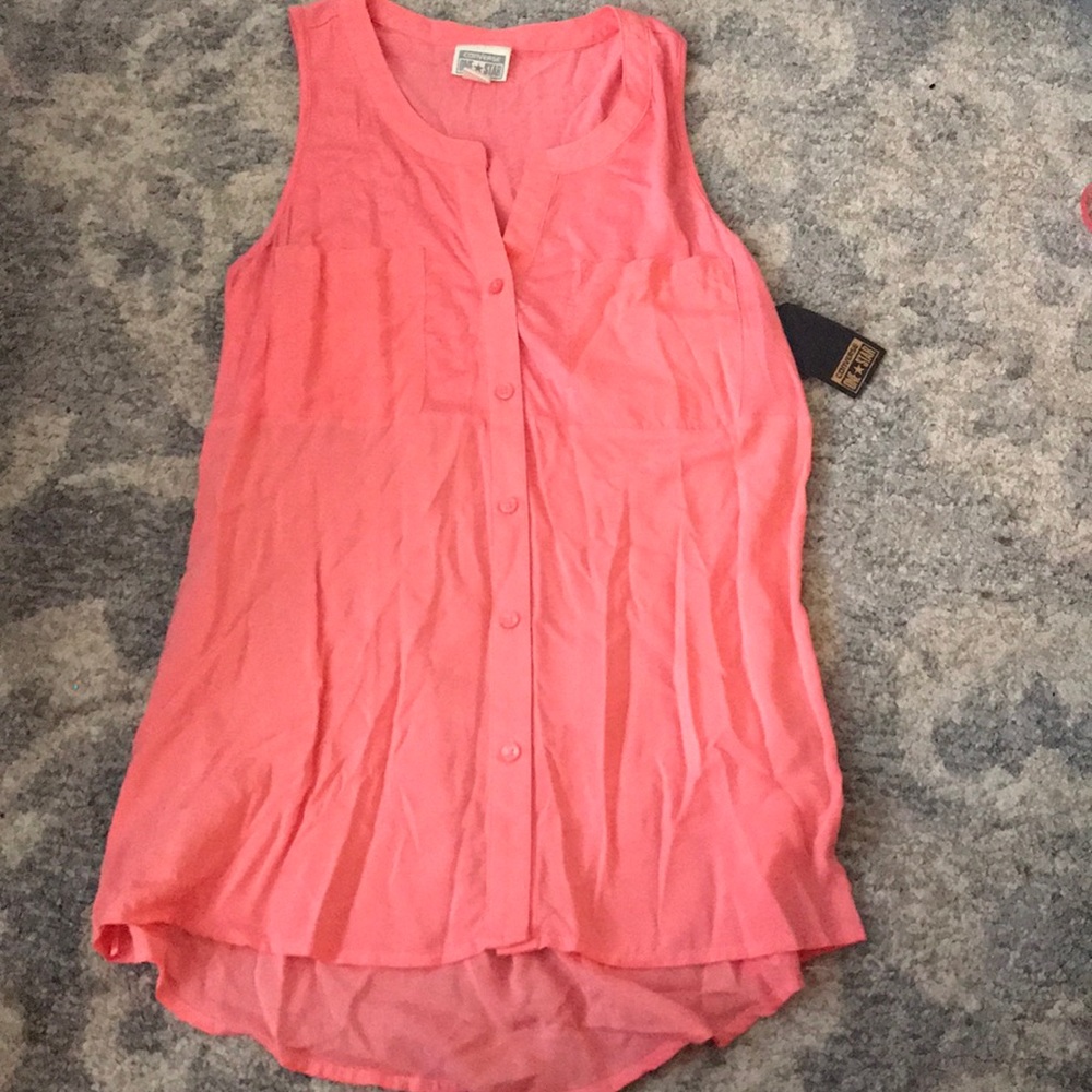 NWT button down tank top