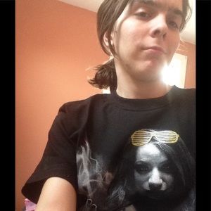 Meet your Posher, Toni