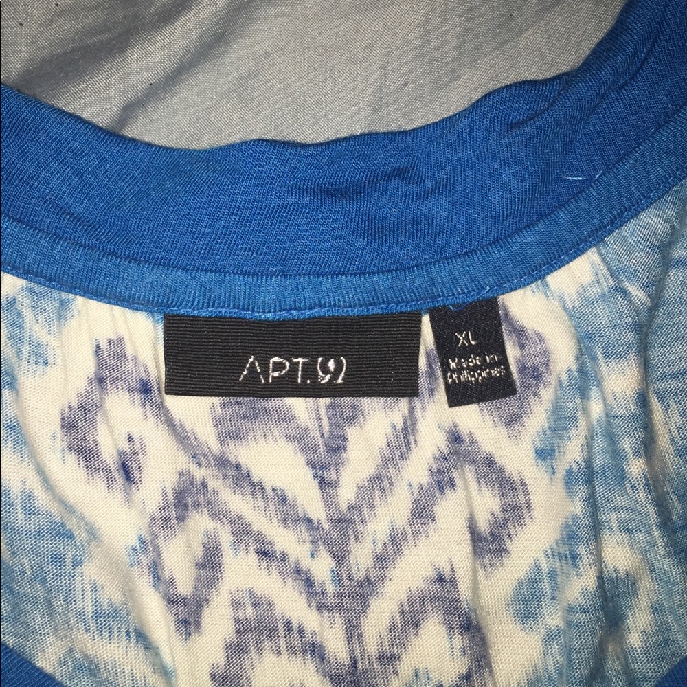 Blue Patterned Top - Picture 3 of 3