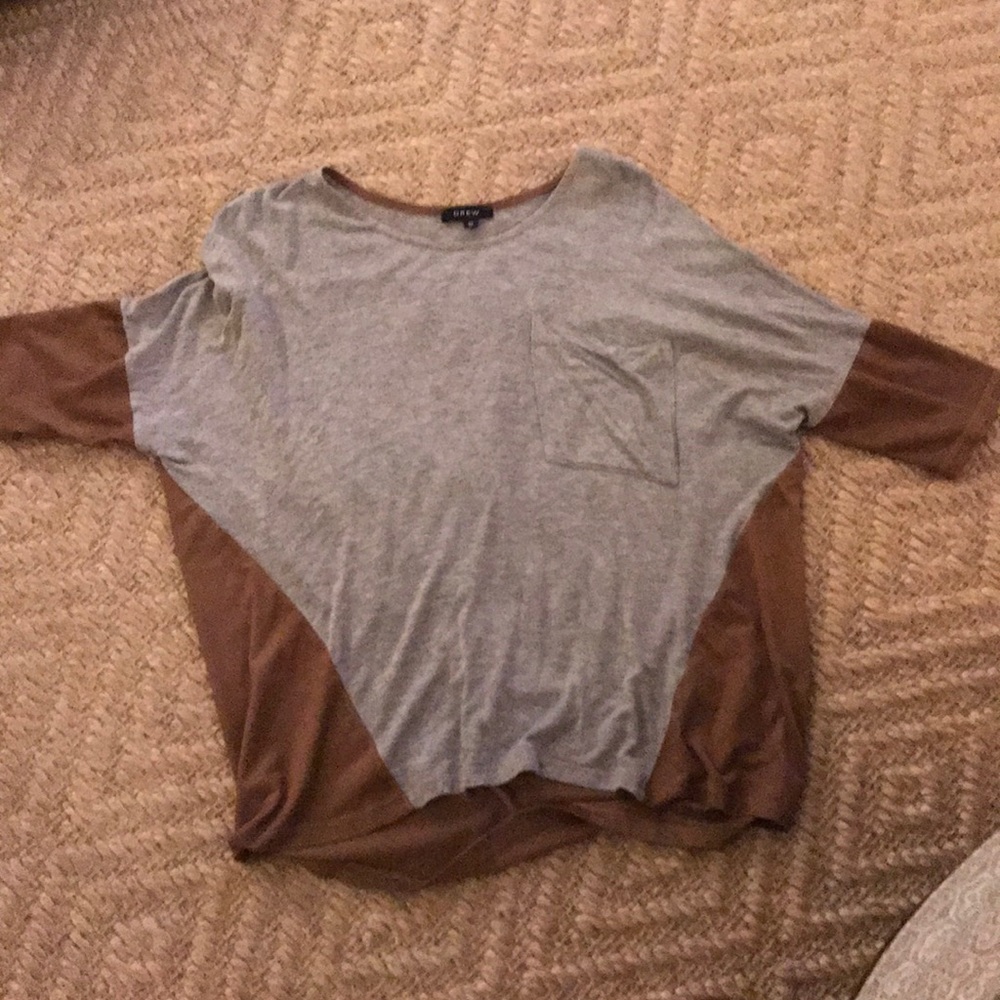 Grey and faux suede tee