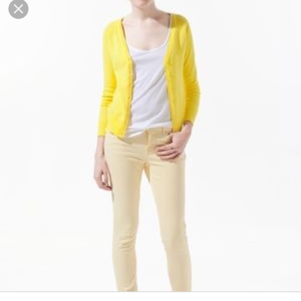 💛💛 Zara bright yellow cardigan