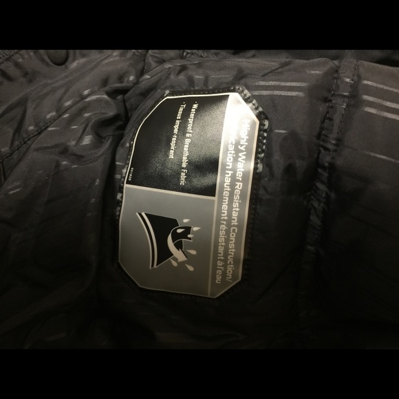 Men's winter coat by Columbia - Picture 7 of 7