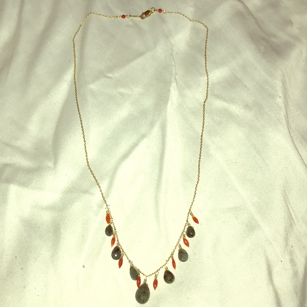 Necklace with precious stones