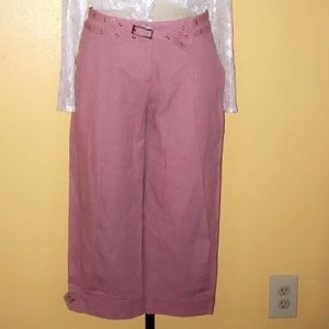 Bebe Capri pants dusty pinkish color