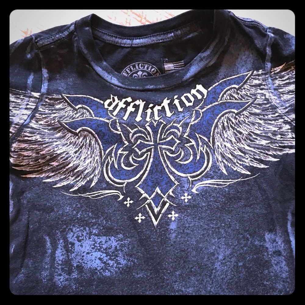Like new Affliction graphic Tshirt