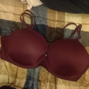 Vs pink t-shirt bra