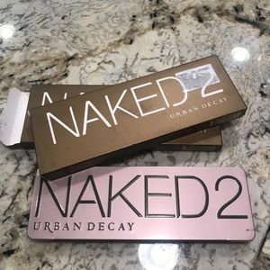 Urban Decay Naked 2 eyeshadow palette NWT