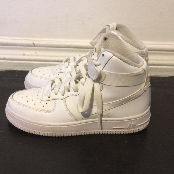 Nike Air Force Ones - Picture 2 of 4