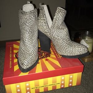 Jeffrey Campbell Bootie