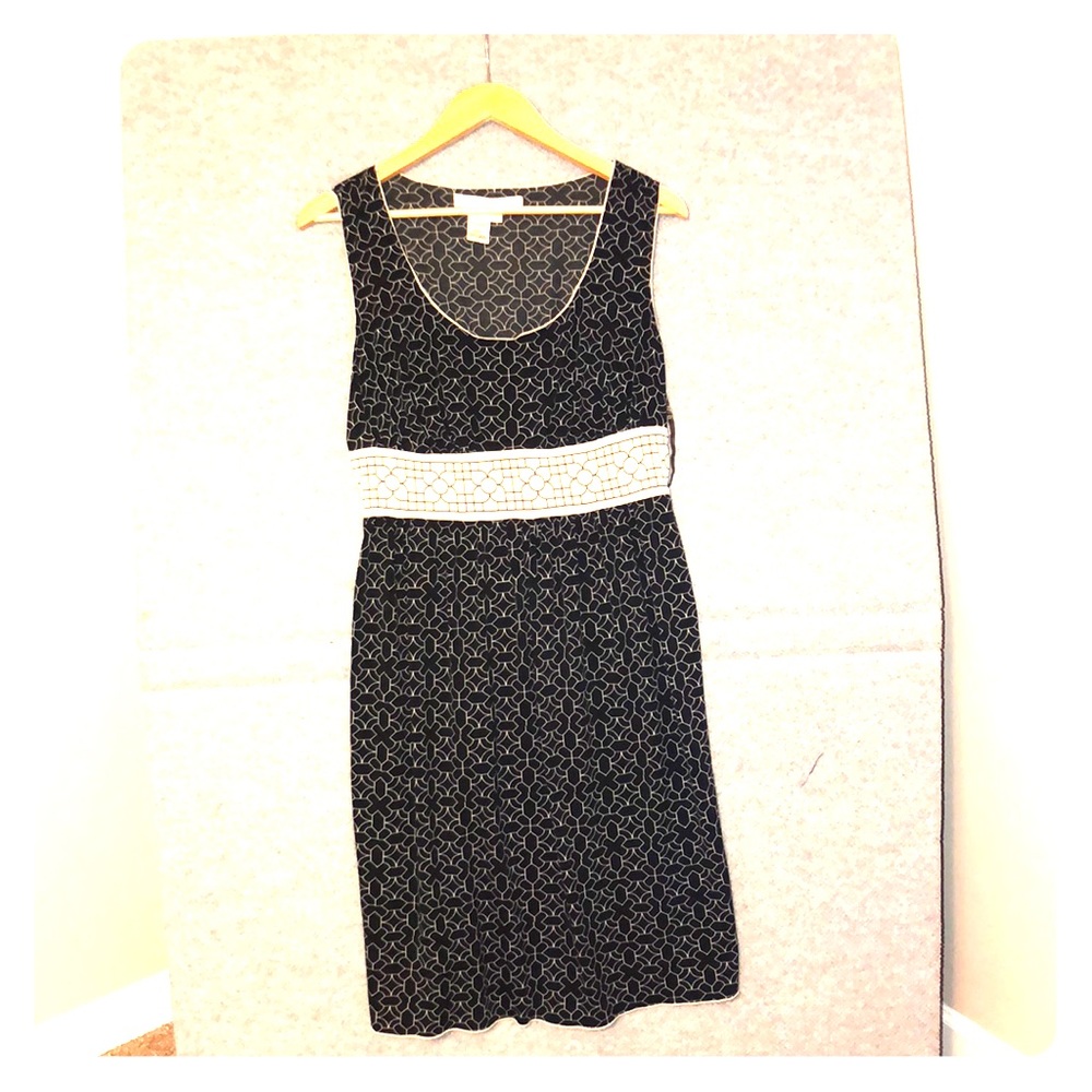 Sleeveless Black Print Dress