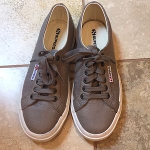 Superga Sneakers size 39 (8 1/2)