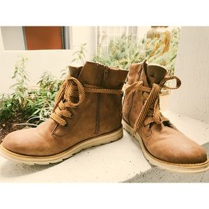 Brown boots