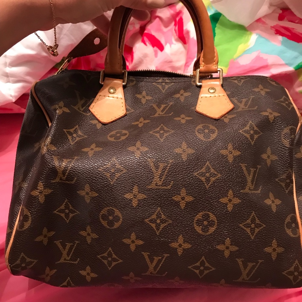 Louis Vuitton speedy 25 monogram