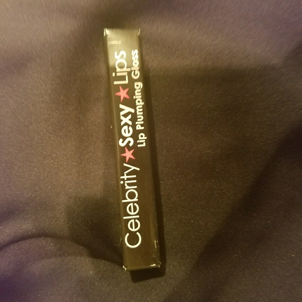 Lip plump gloss