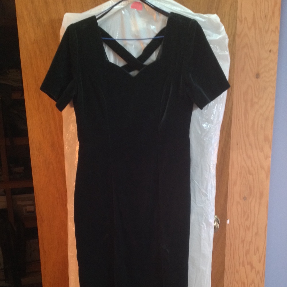 Christmas - Jessica Howard Velvet Dress