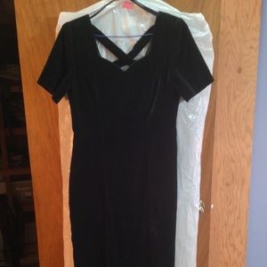 Christmas - Jessica Howard Velvet Dress