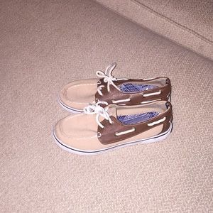 Boys Nautica Boat shoes!! Great condition.