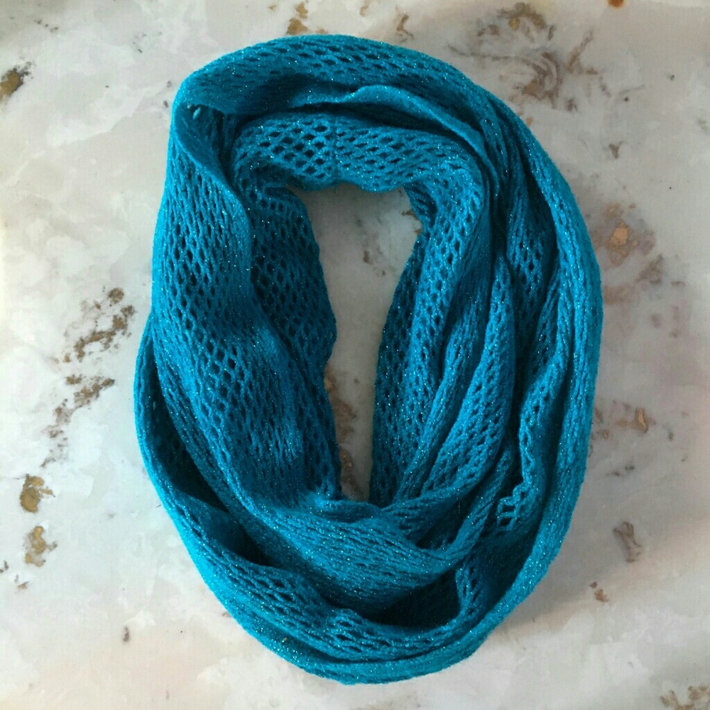 Teal scarf