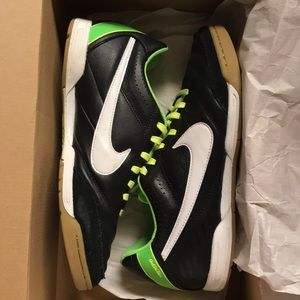 Nike Tiempo Indoor Soccer Shoes
