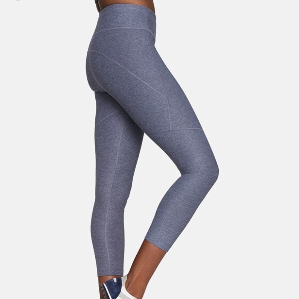 Outdoor voices 3/4 warmup legging-storm- sz medium