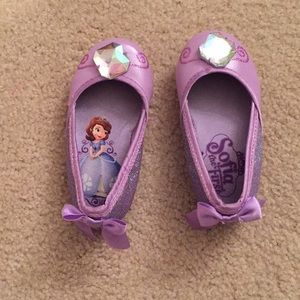 Sophia the first shoes size 5/6