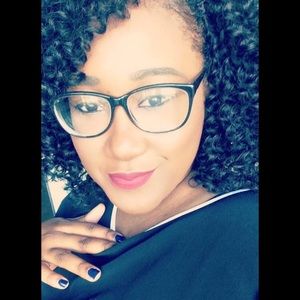 Meet your Posher, Sasha