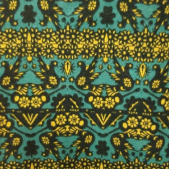 Lularoe T&C leggings - Picture 2 of 3