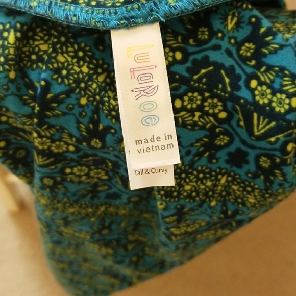Lularoe T&C leggings - Picture 3 of 3