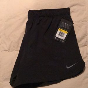 Women's size small Nike running shorts