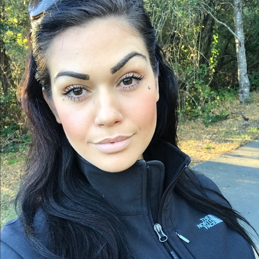 Meet your Posher, Katrina