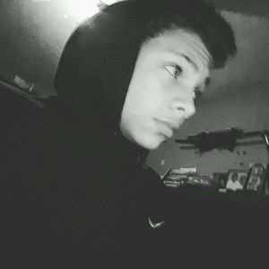 Meet your Posher, Elijah