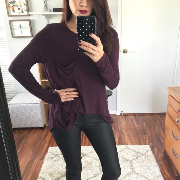 🔸 BOGO • Last 1 • Perry Soft Tulip Back LS Tunic - Picture 2 of 5