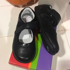 Kids Mary Jane shoes in wide