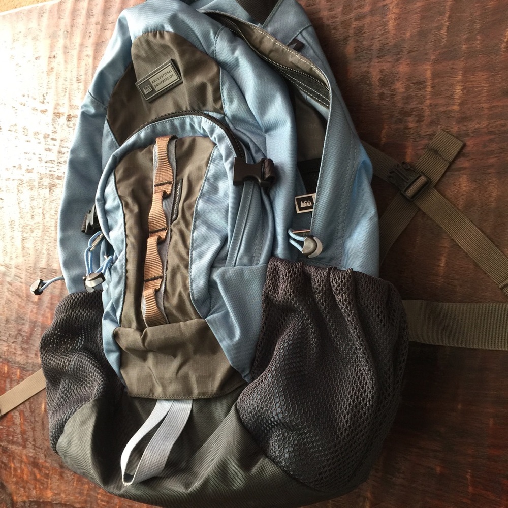 REI Venture women’s backpack