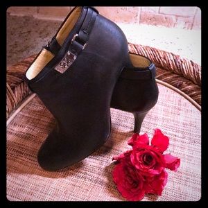COACH BLACK BOOTS 👢