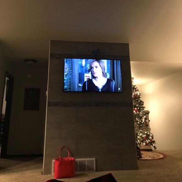 Meet your Posher, Travis - Picture 1 of 1