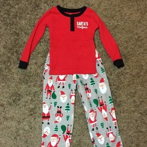 Boys sz 4t Christmas pajamas