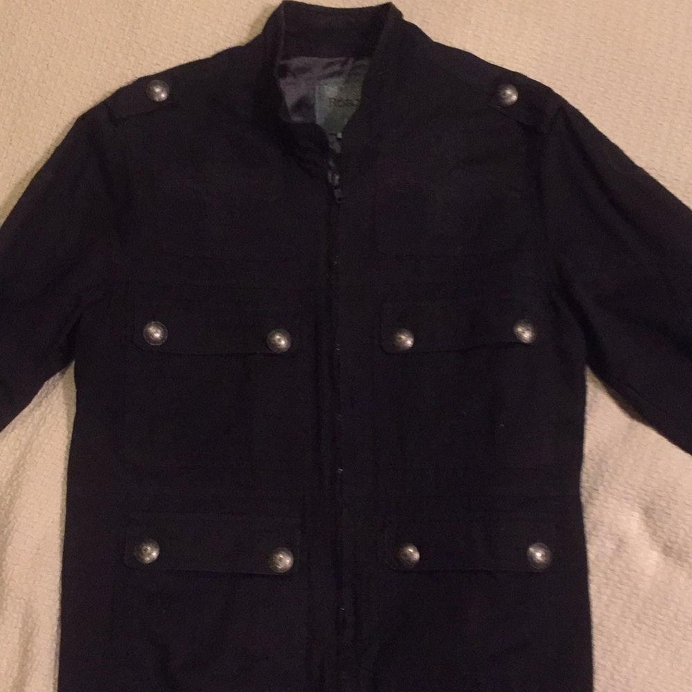 Roar Blazer