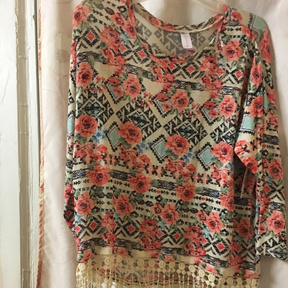 Shirt - Picture 2 of 2