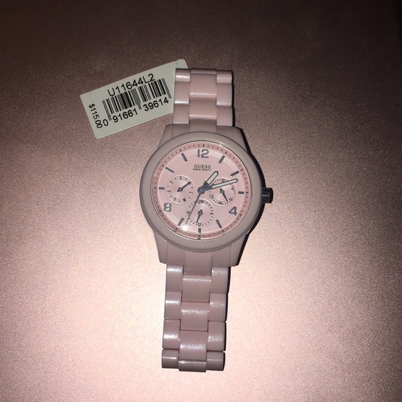 Guess women\'s watch