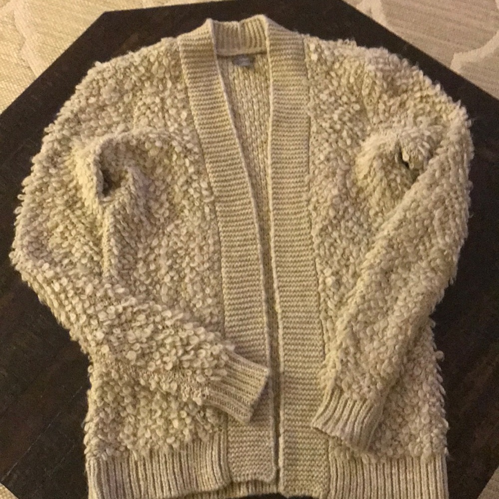 Arie sweater