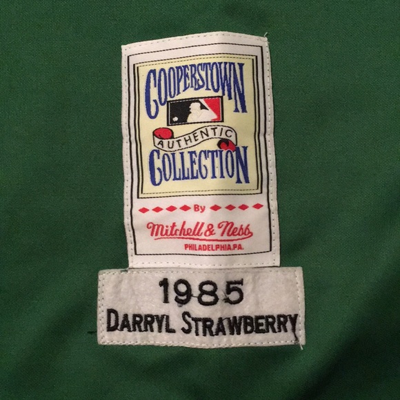 Authentic throw back - Picture 4 of 5