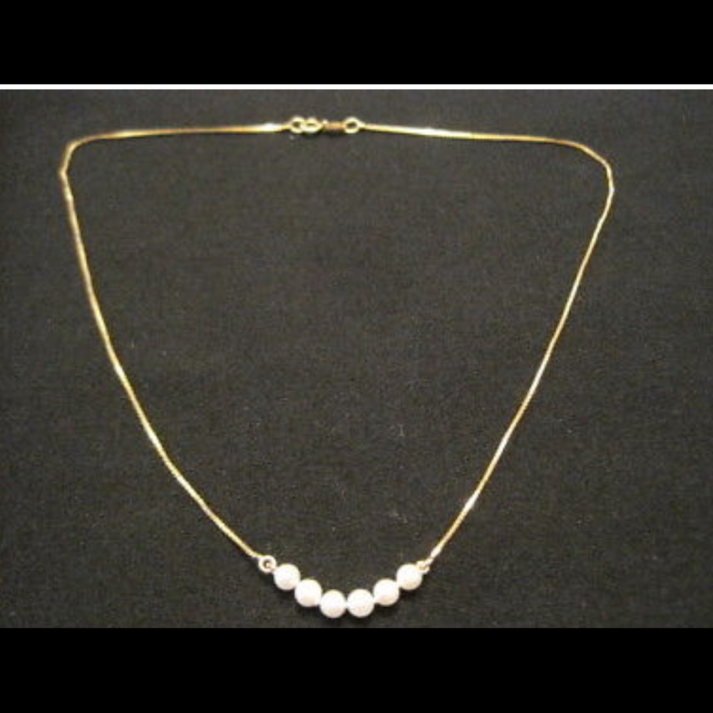 14 k necklace with pearl